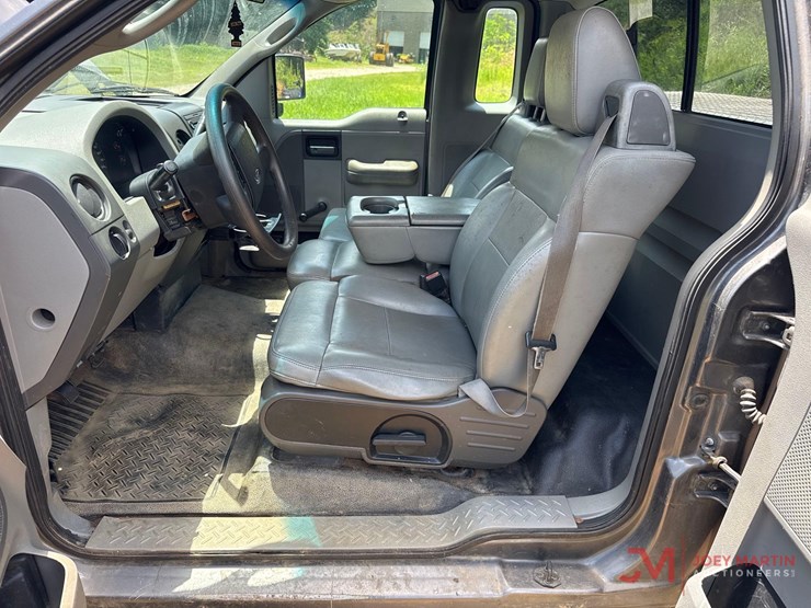 2004-ford-f150-xl-image-20