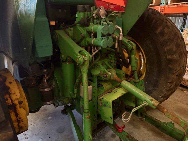 john-deere-6420-image-26