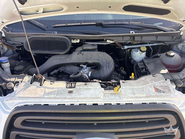 2019-ford-transit-image-7