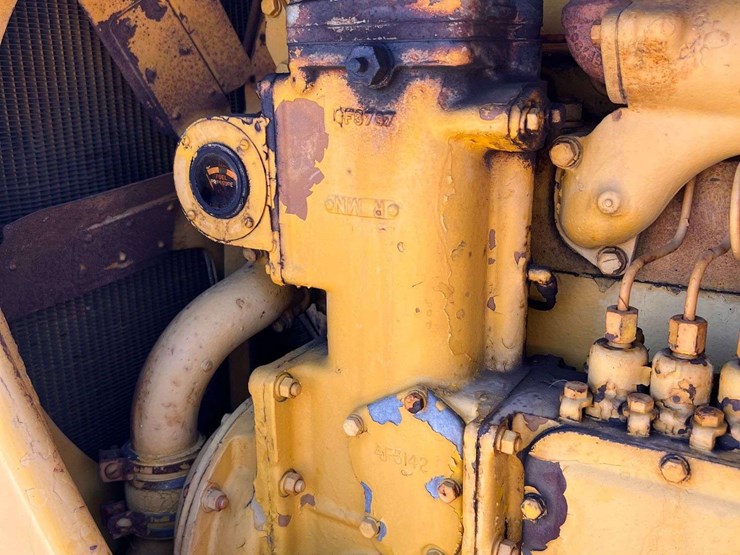 caterpillar-d6-image-9