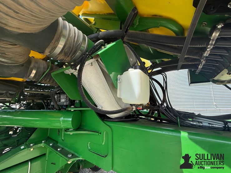2014-john-deere-1790-ccs-image-20