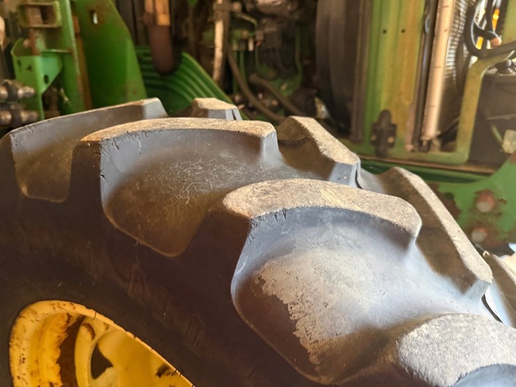 john-deere-6420-image-74