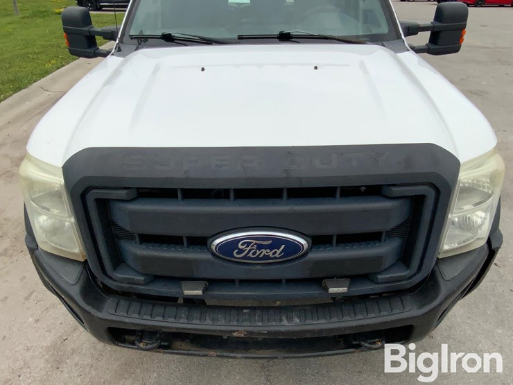 2013-ford-f550-xl-image-10