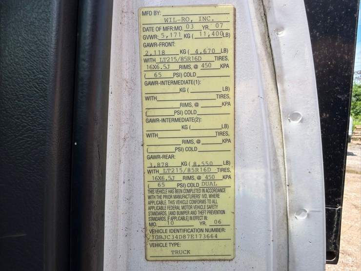 2007-chevrolet-3500-image-69