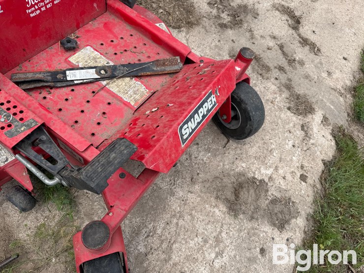 snapper-360z-42"-mower-image-14