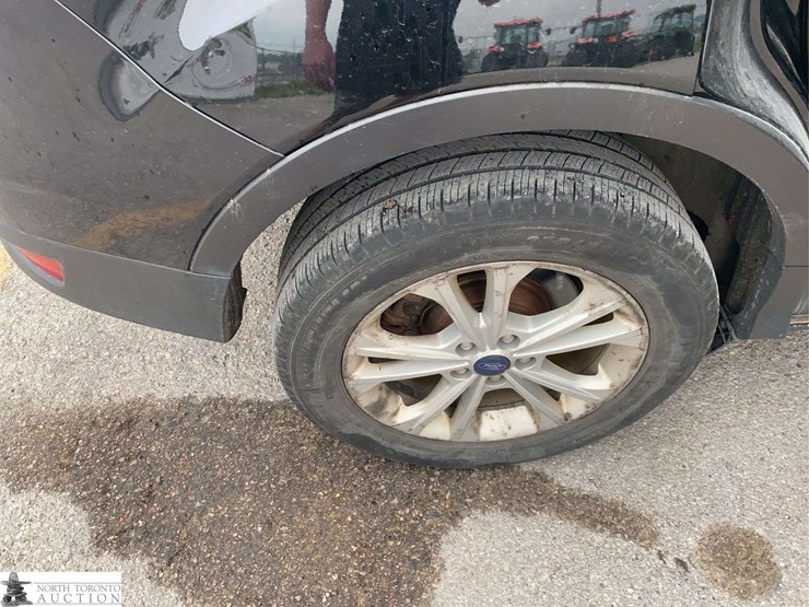 2018-ford-escape-se-image-23