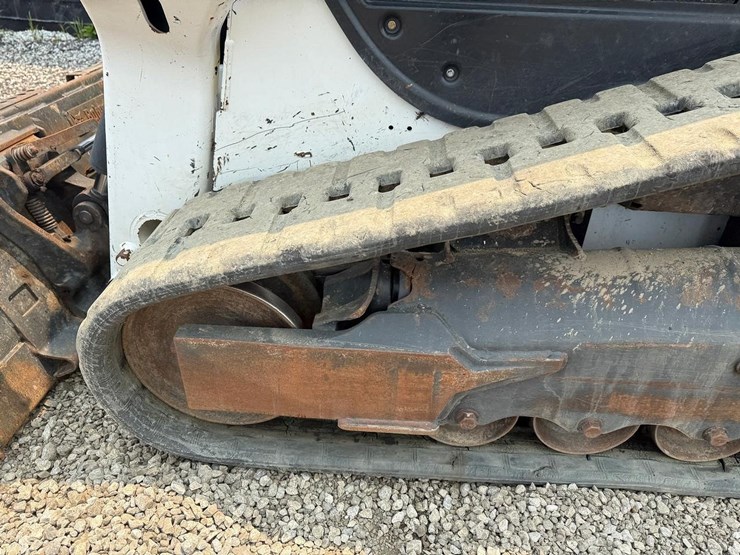 2021-bobcat-t66-image-18