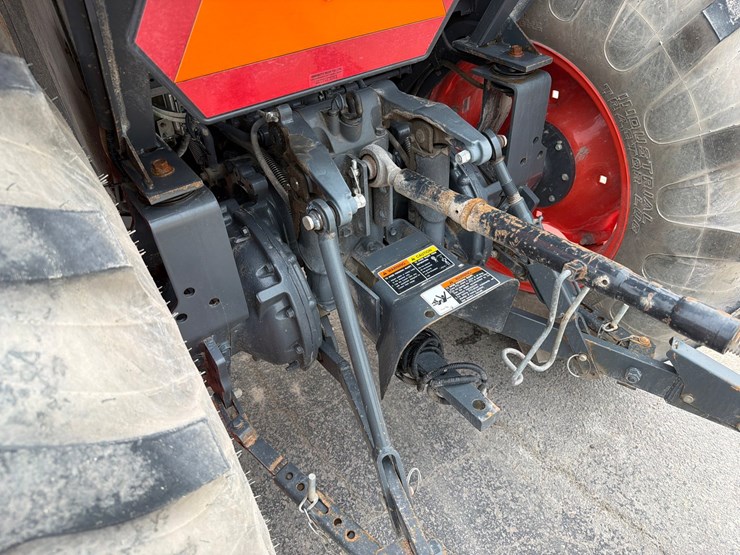 2021-kubota-l6060-image-12