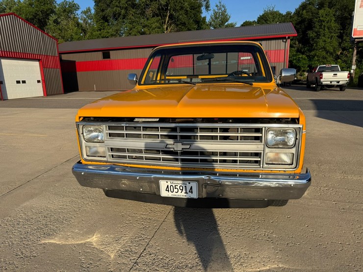 1985-chevrolet-c10-image-8