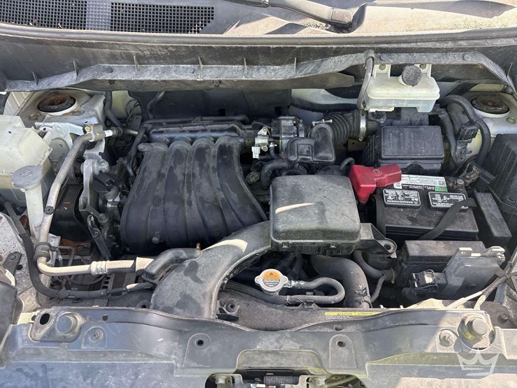 2016-nissan-nv200-image-6