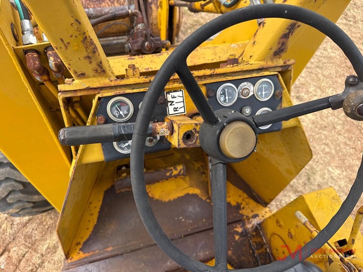 allis-chalmers-840-image-21