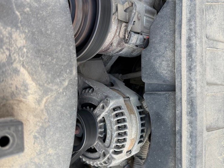 2014-dodge-1500-image-17