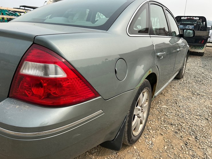 2006-ford-500-image-13