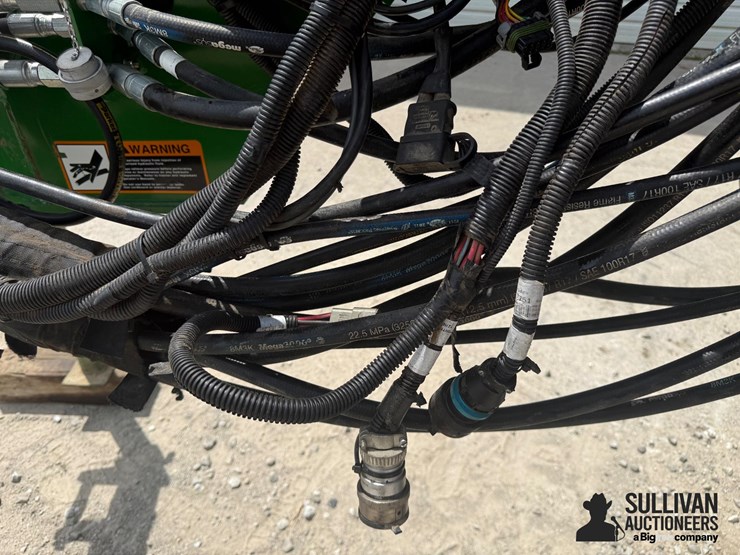 2014-john-deere-1790-ccs-image-14