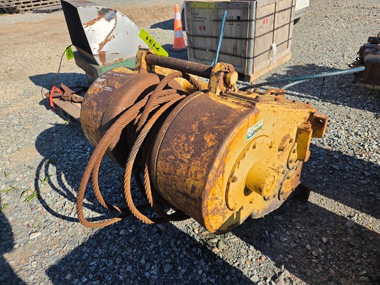 john-deere-750-image-1