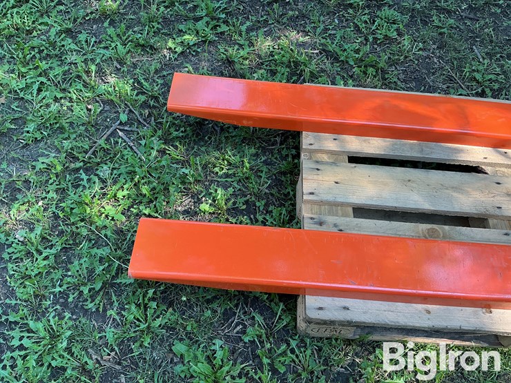 82”-skid-steer-fork-extensions-image-10