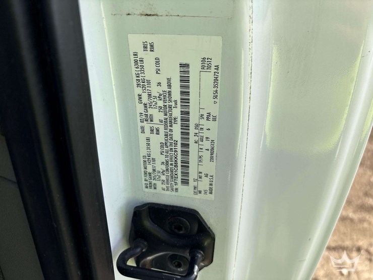 2019-ford-f150-image-5