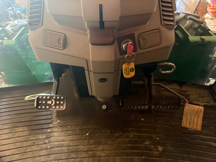 john-deere-6420-image-60