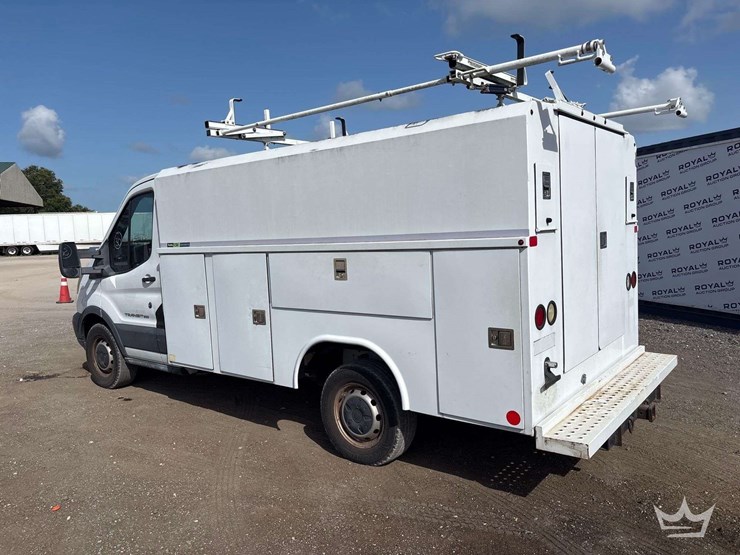 2015-ford-transit-image-5