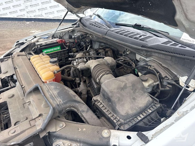 2015-ford-f150-image-8