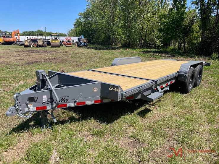 new-2026-delta-tilt-deck-trailer-image-6