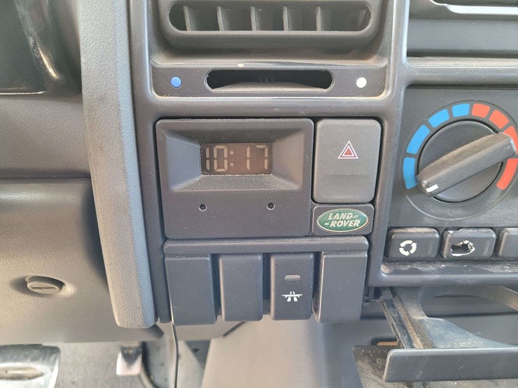1996-land-rover-discovery-hardtop-4d-image-23