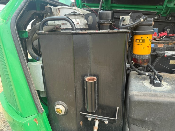 jcb-85z-1-image-32