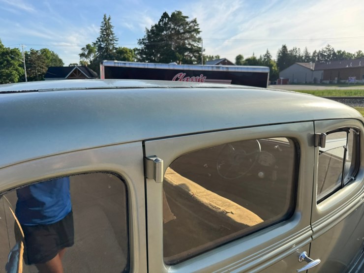 #1876-•-1935-hudson-teraplane-sedan-image-26