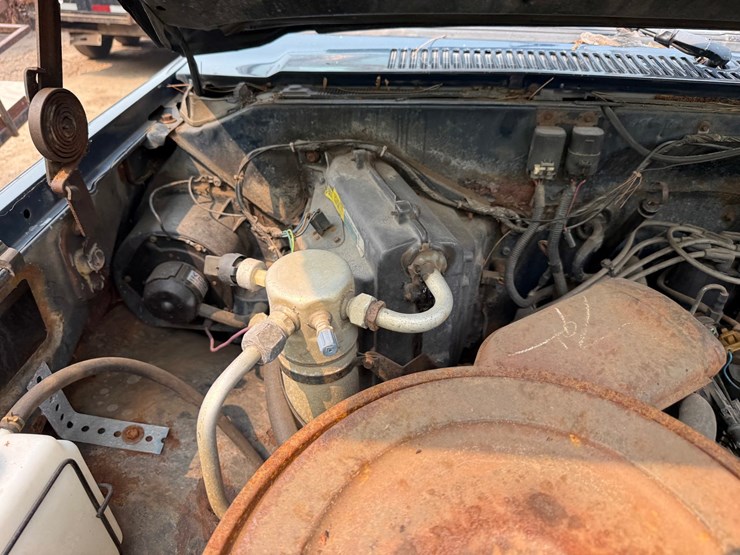 1987-gmc-suburban-image-21