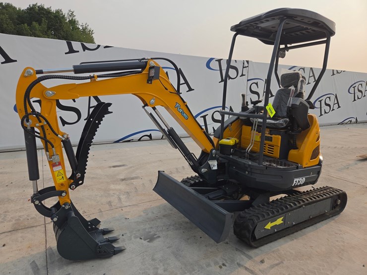 #5090-•-2026-future-ft30-mini-excavator-image-1