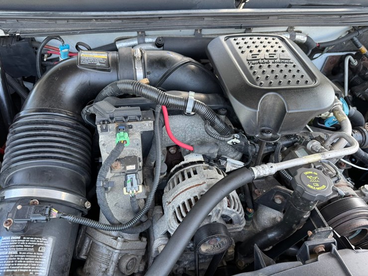 2007-chevrolet-3500-image-35