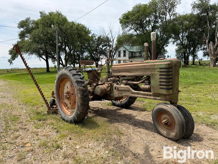 1951-john-deere-b-image-3