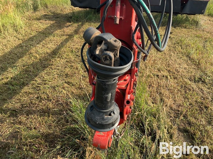 new-holland-h7460-image-11