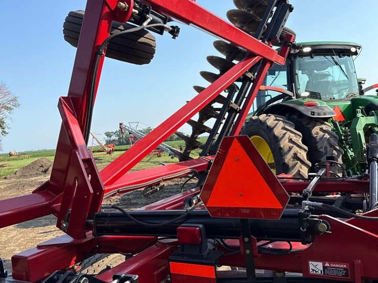 2012-case-ih-370-image-29