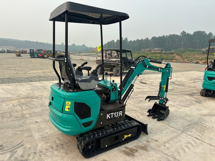 #5183-•-2026-cfg-industrial-kt13r-mini-excavator-image-5