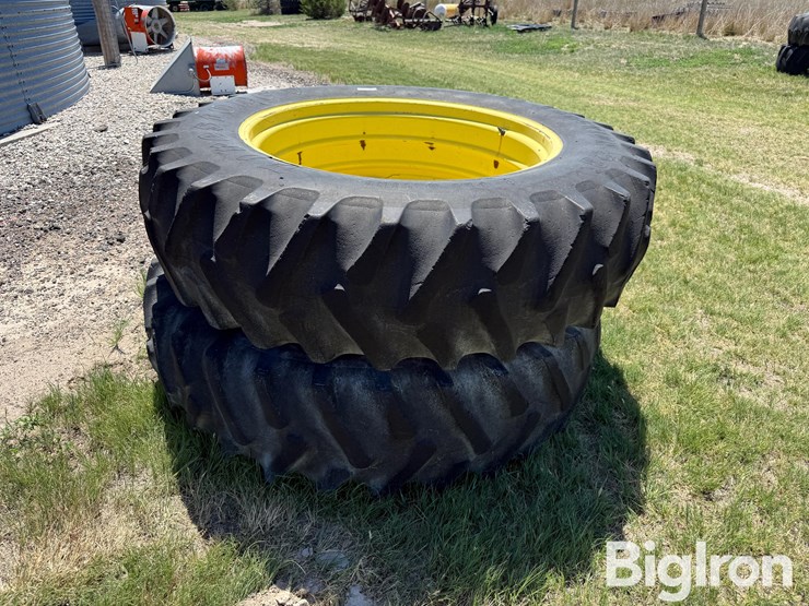 john-deere-16-image-6