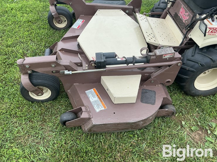 2016-grasshopper-725dt6-image-19