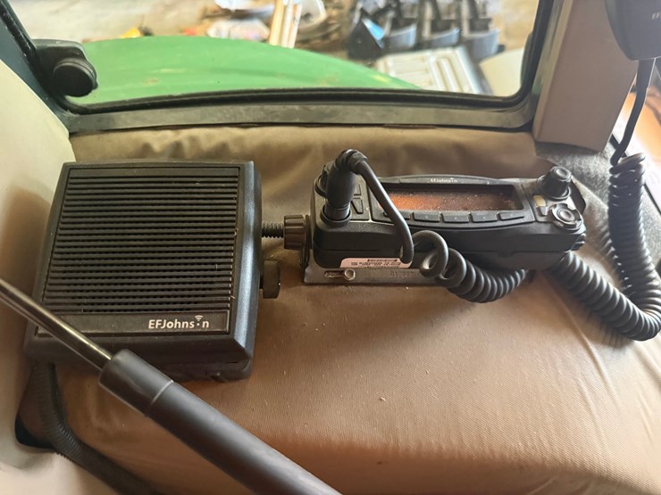 john-deere-6420-image-65