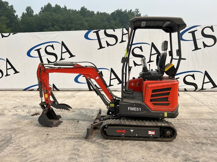 #5182-•-2026-cfg-industrial-fme51-mini-excavator-image-2