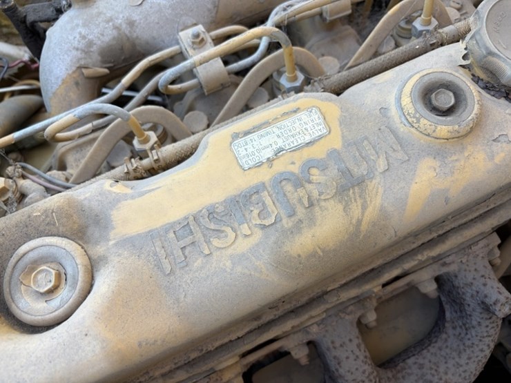 1990-caterpillar-e70b-image-35