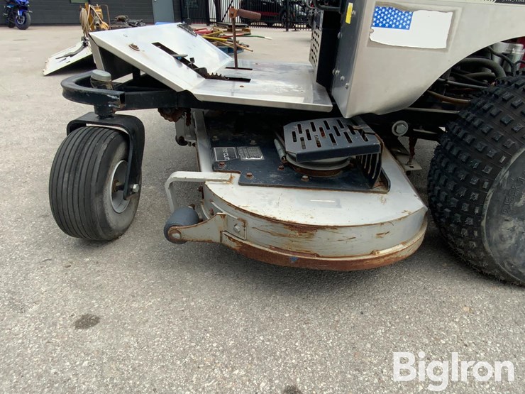 massey-ferguson-730-image-13