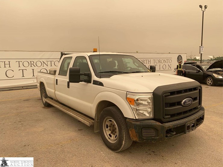2015-ford-f350-image-3