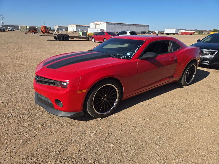 2011-chevrolet-camaro-coupe-image-1