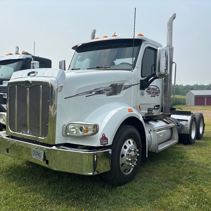 2019 PETERBILT 567