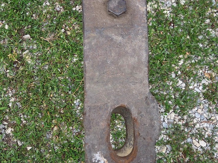 massey-ferguson-820-image-9