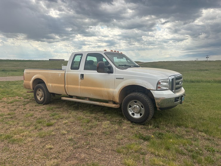 2005-ford-f250-image-3