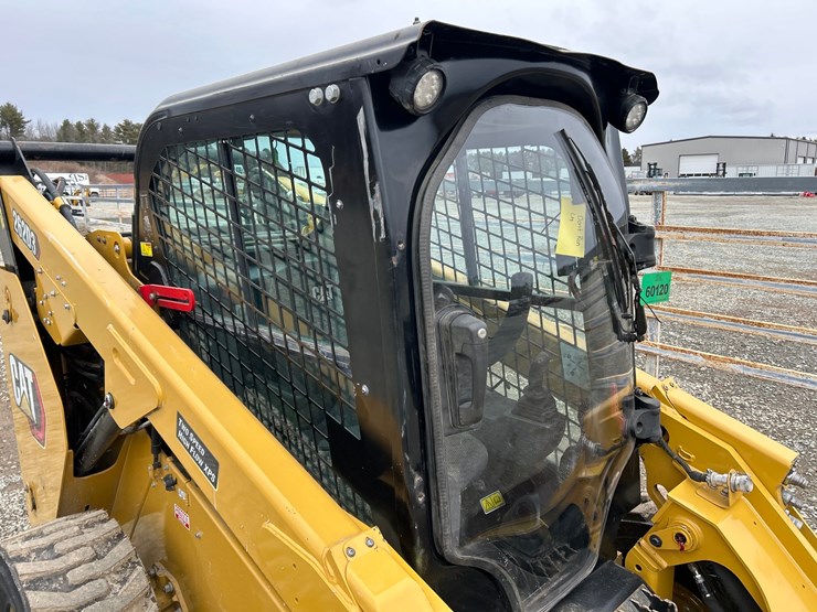 2022-caterpillar-262d3-image-44