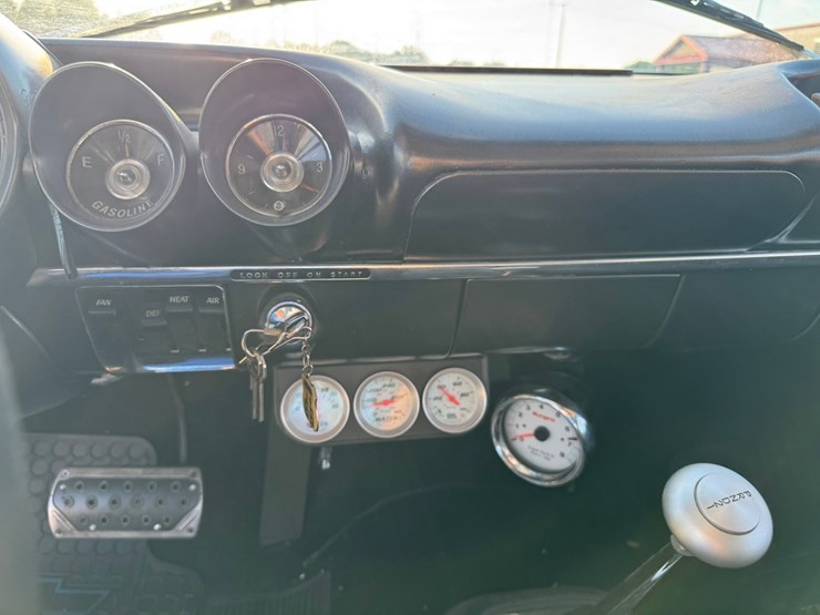 #1878-•-1960-chevrolet-bel-air-coupe-image-30