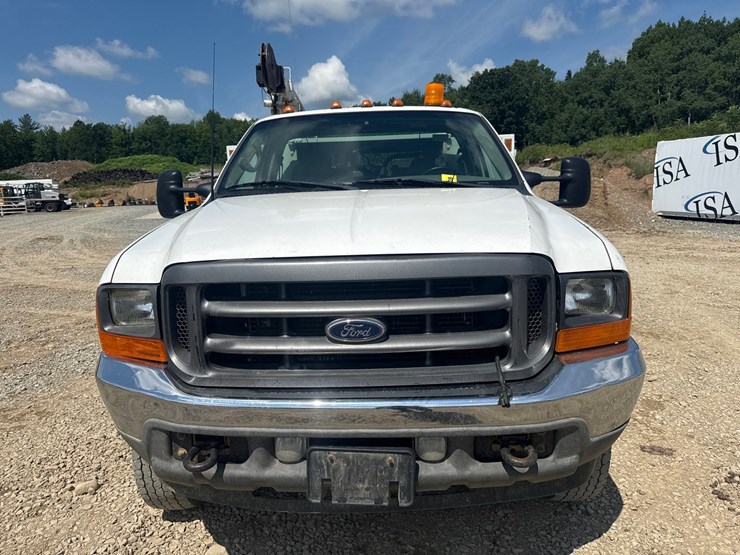 2001-ford-f550-image-8