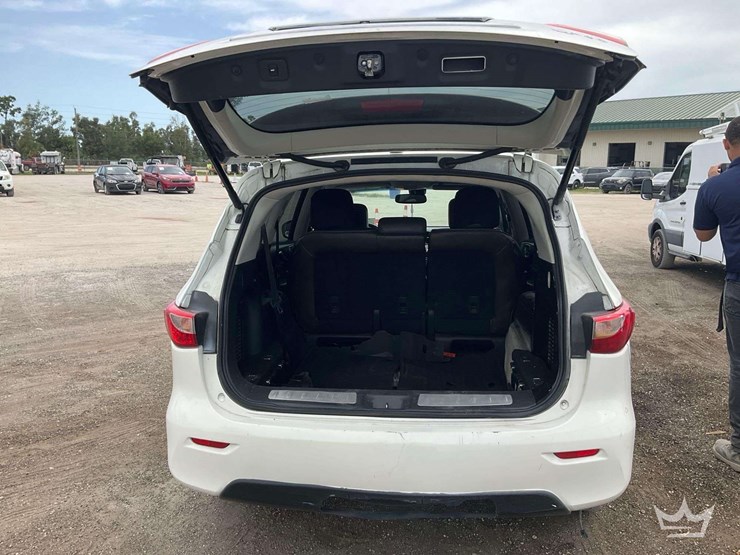 2014-infiniti-qx60-suv-image-31